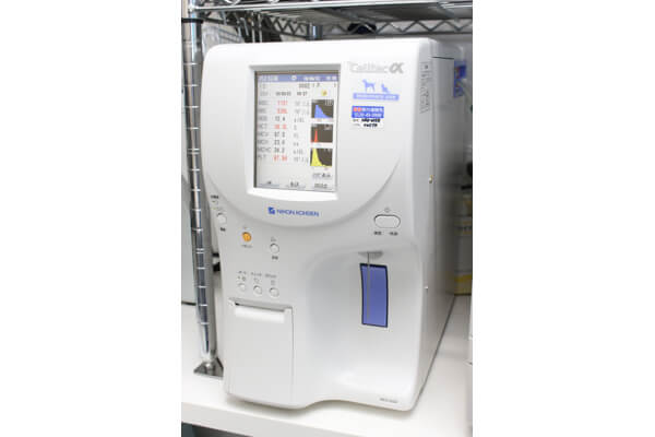 血液中の血球成分を測定する装置です