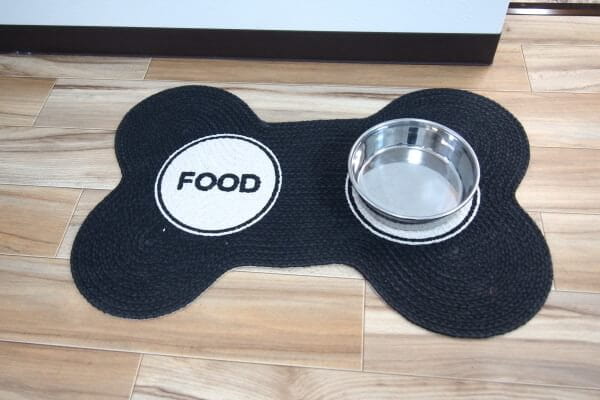 かわいいお皿でご飯も楽しいね!