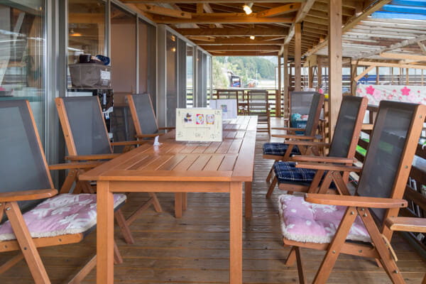 テラス席もあります